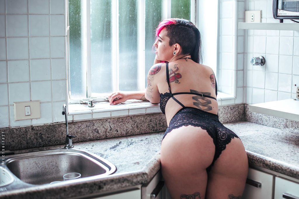 A woman shaping desire with confidence and playful timing