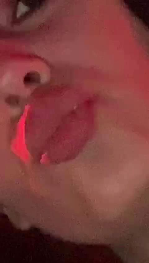 Anne Mary Video Background