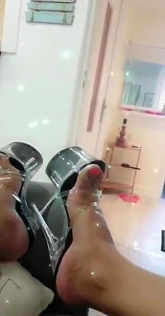 Lucy07 Video Background