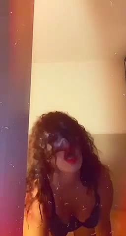 SabrinaProEscorte Vidéo Arrière-plan