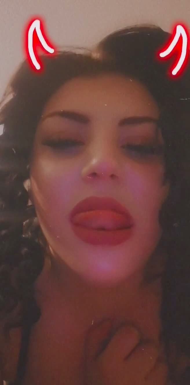 Karina Video Background