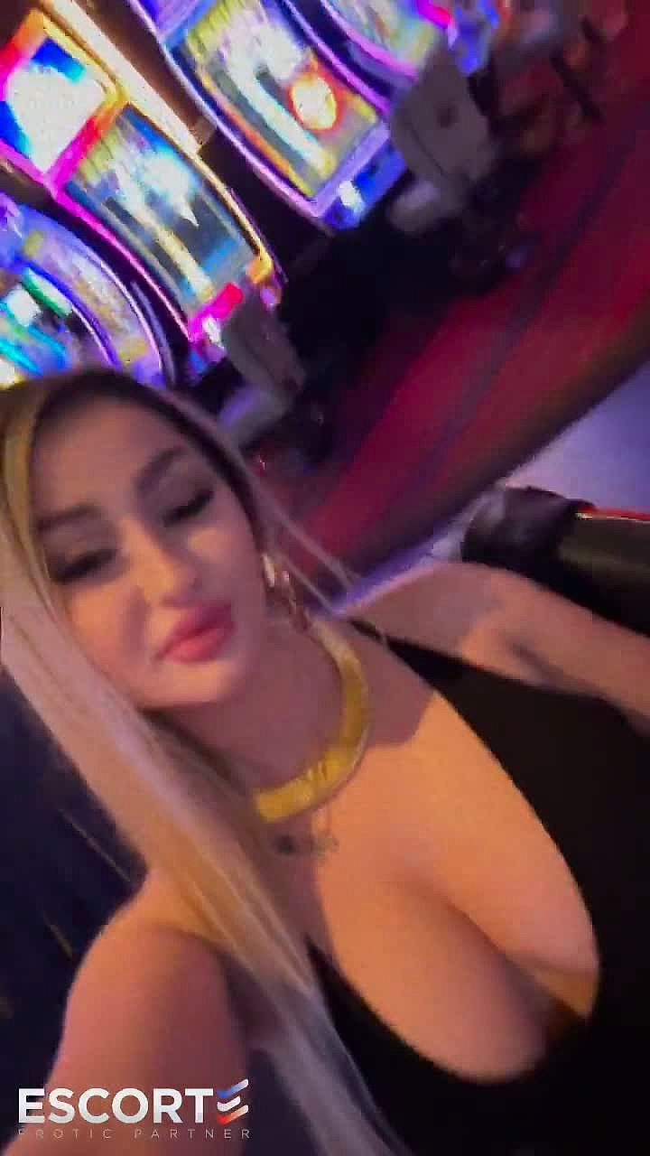 Almma Vidéo Arrière-plan