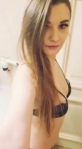 Yana Vidéo Arrière-plan