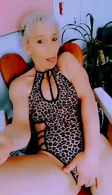 Malvina Video Background