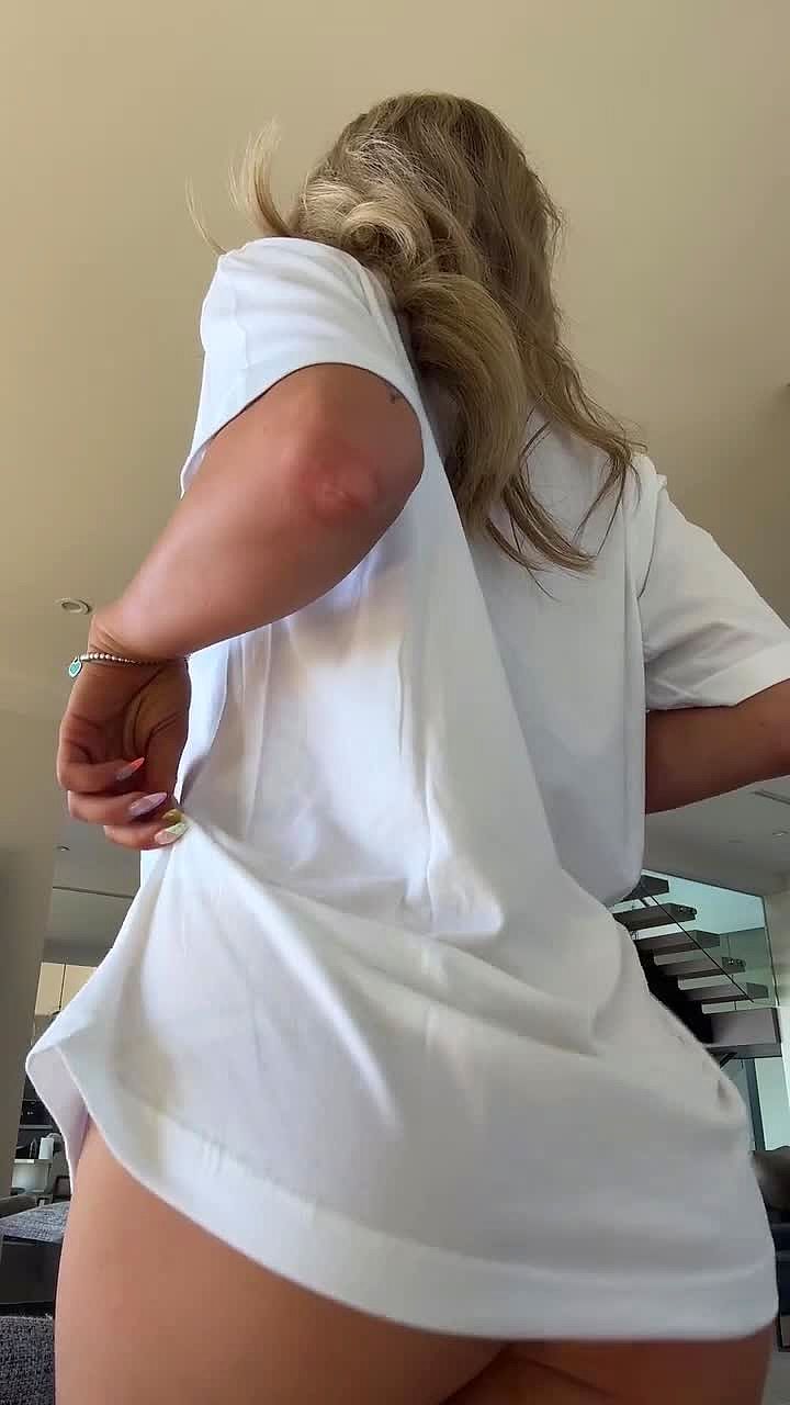 WILLY Video Background