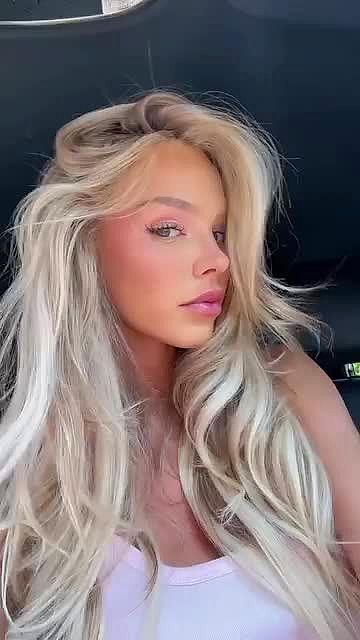 ONIKA Video Background