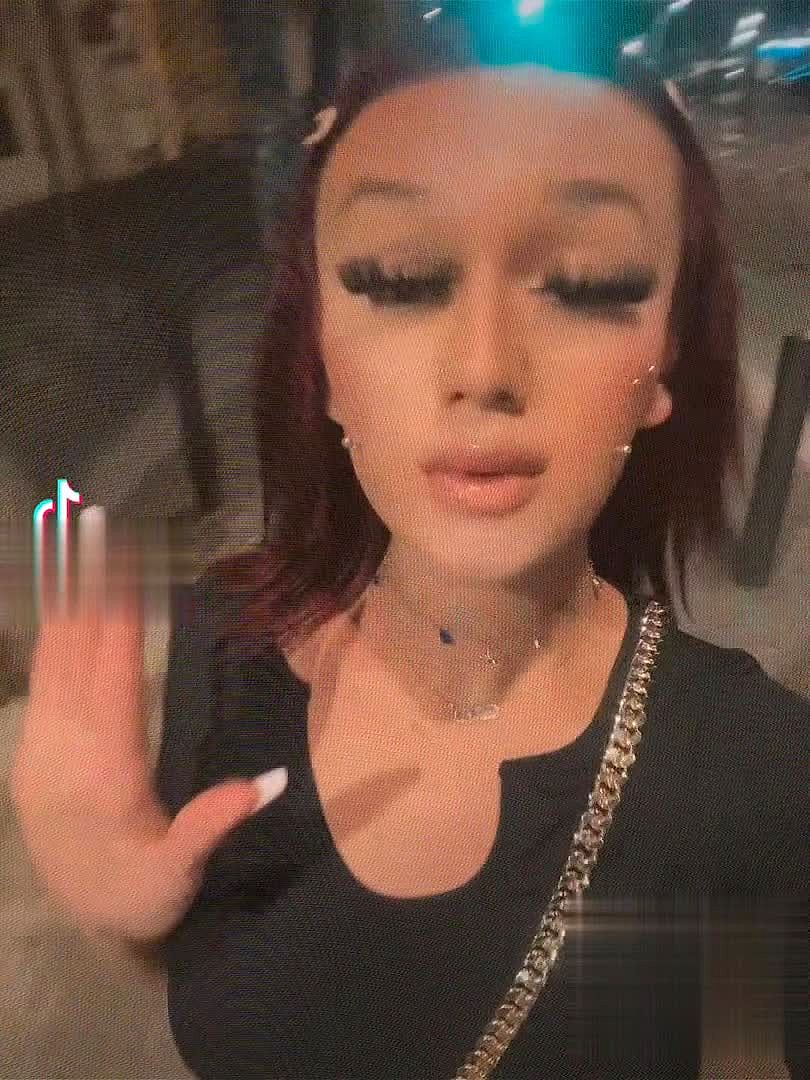 Kenza Video Background