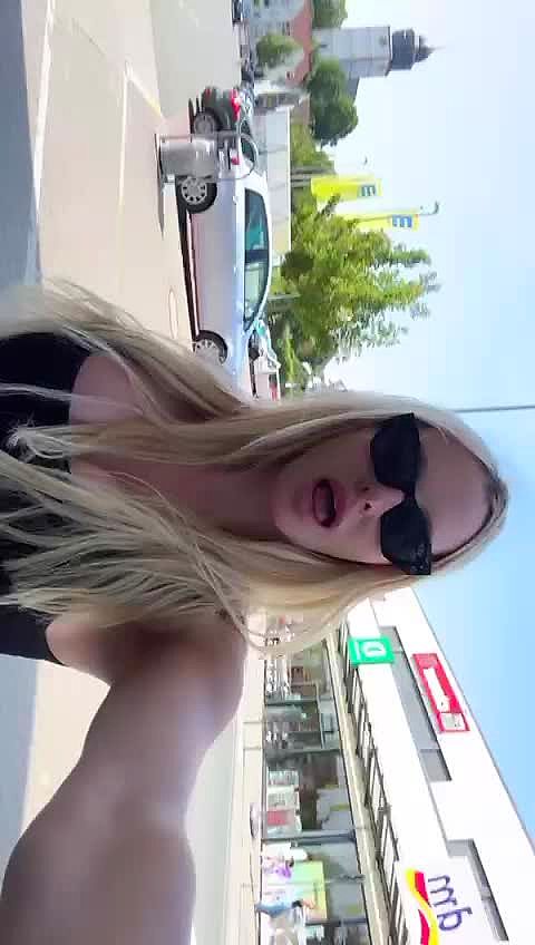 Masha Video Background