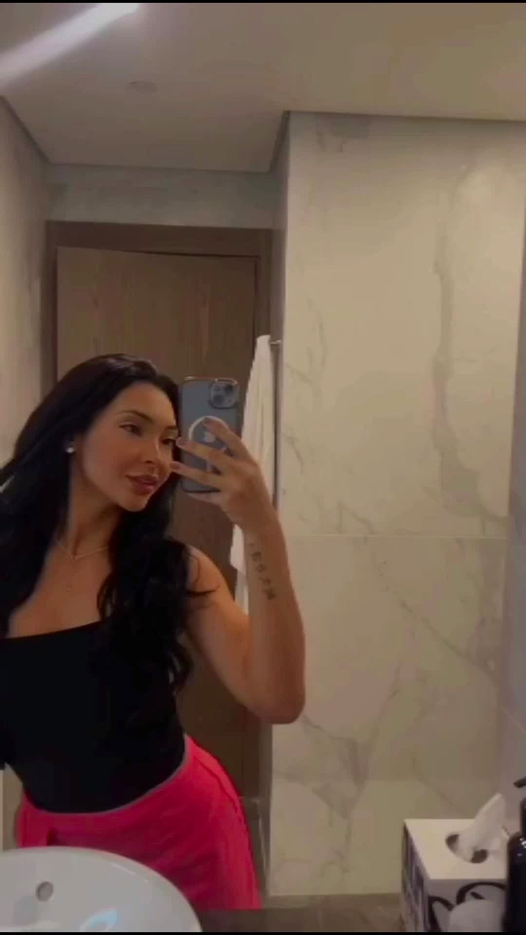 Natalie Video Background