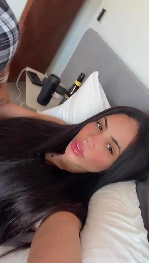 Bruna Video Background