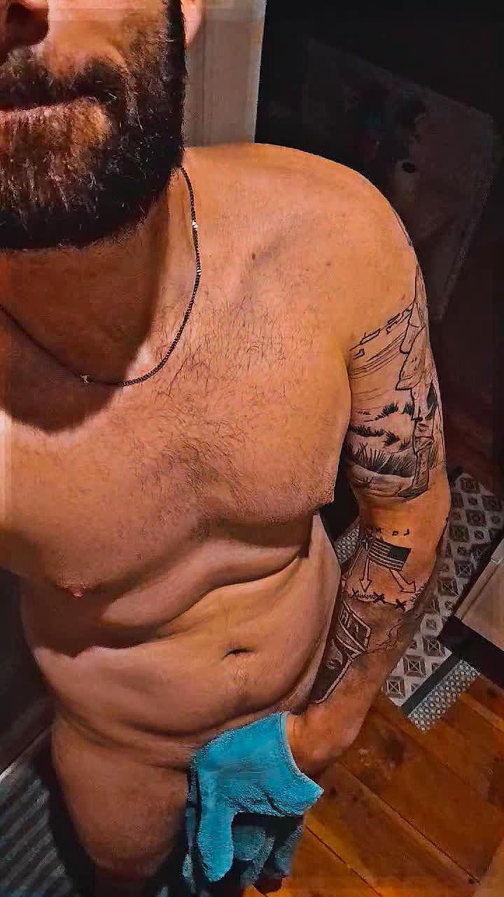 Le gentleman Video Background