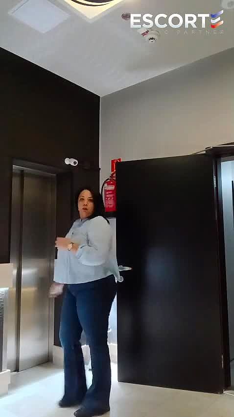 Bellaflor Video Background