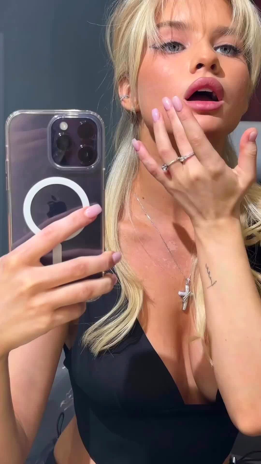 SPENCER Vidéo Arrière-plan