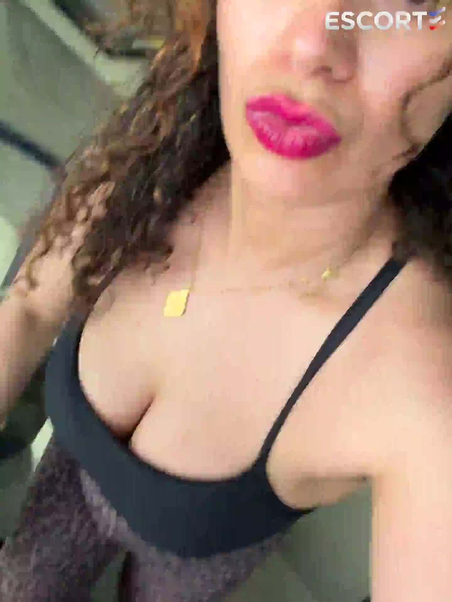 CarmenLeroi Vidéo Arrière-plan