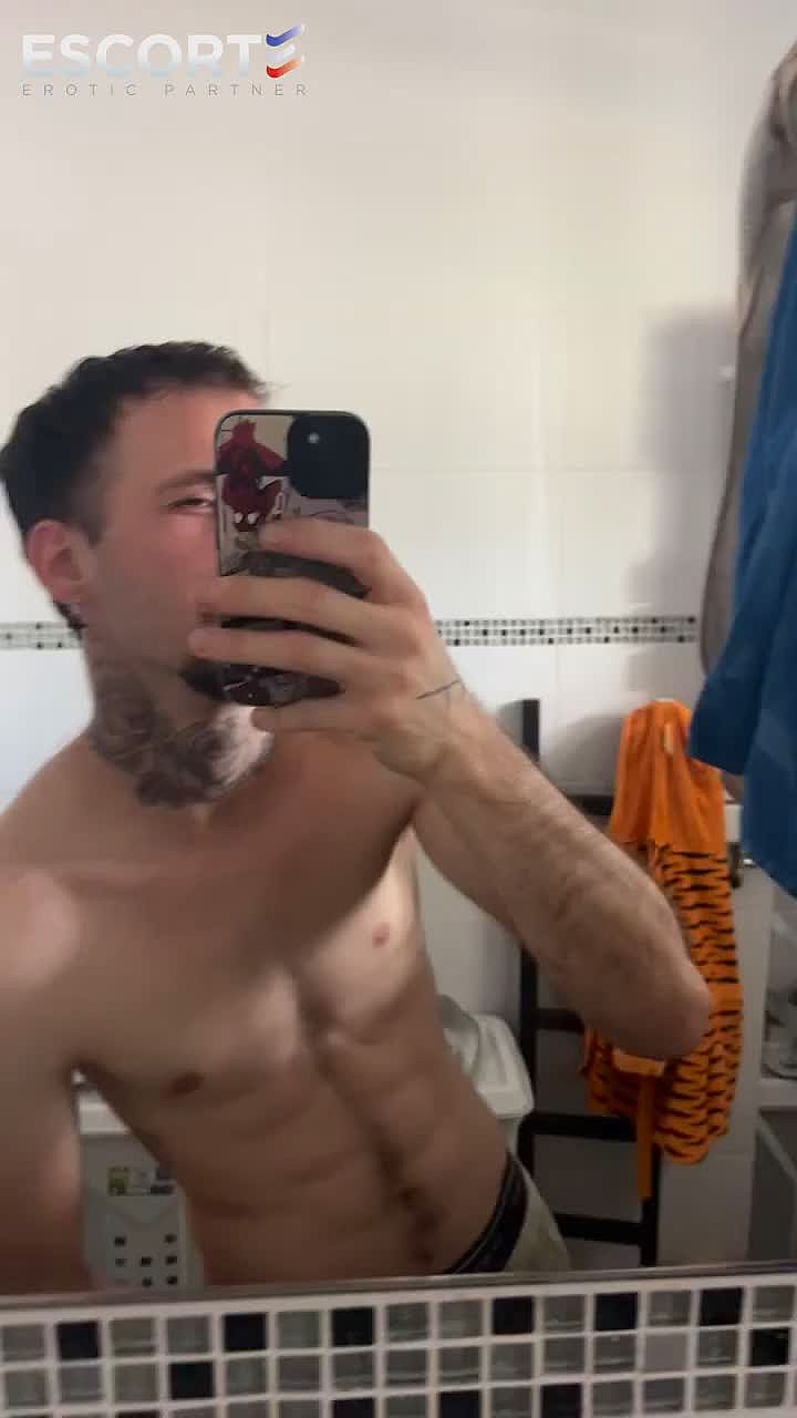 Alex_escort Video Background