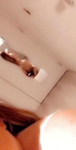 Koko Curvy Video Background