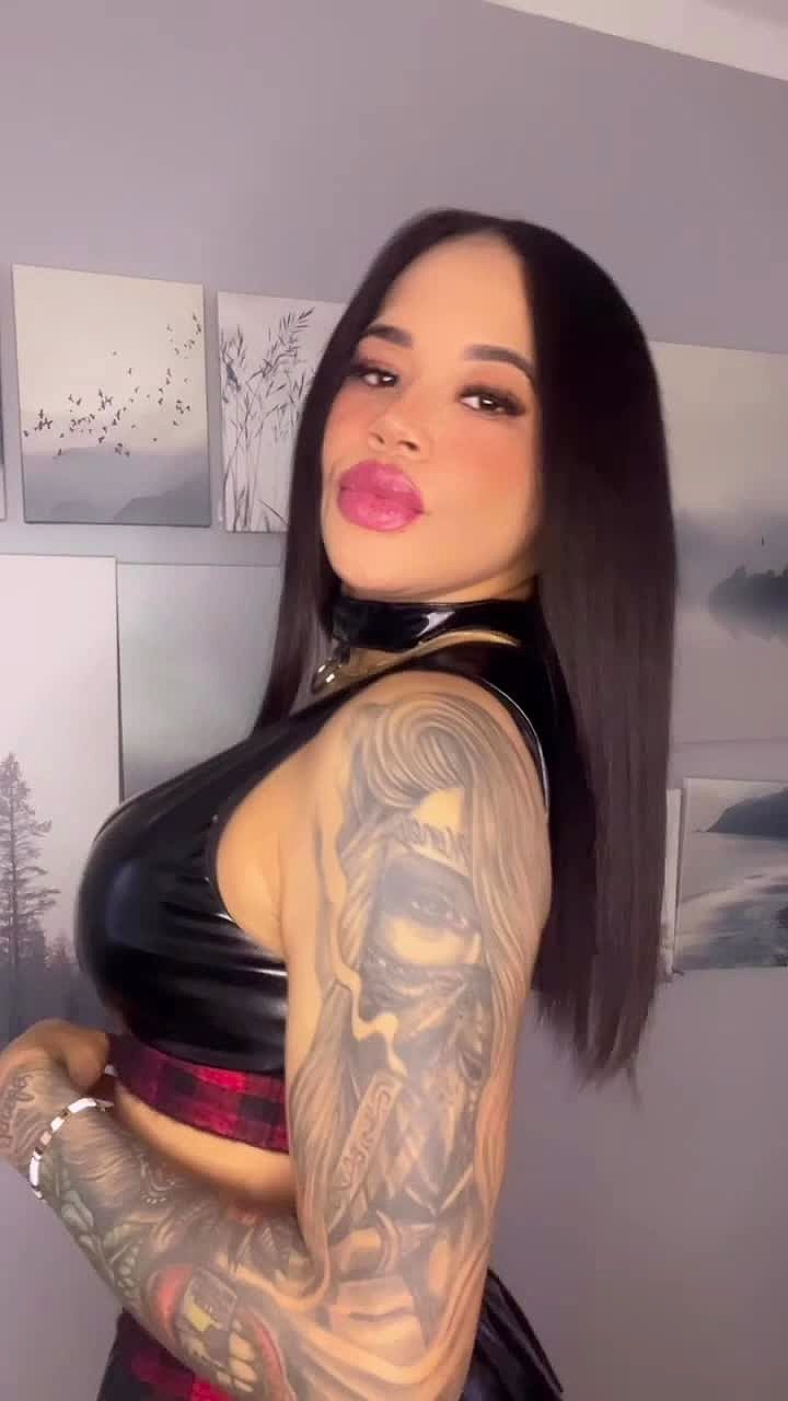 Marlenne Video Background