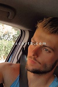 John - LA BAULE Boy Escorts