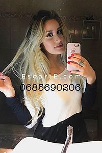 Julia Trans Blond - Versailles Trans Escorts