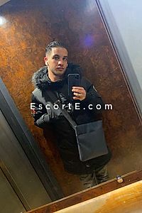 Rebeu - Escort Boy Montpellier