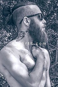 Guillaume - Escort Boy Villefranche-sur-Saône