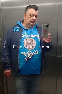 Pivoine kanobi - Escort Boy Parthenay