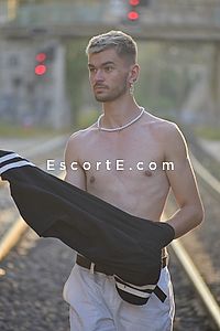 Enzo - Escort Boy Vienne