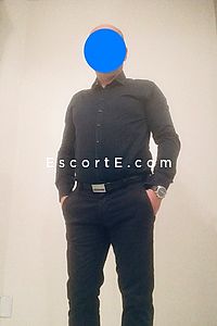 Romain - Bourgoin-Jallieu Boy Escorts