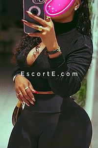 Carameldemer - Escort Girl Dole