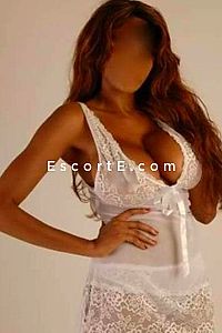 Camille Sandra - Auray Escorts