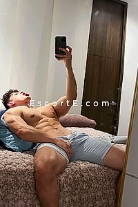 Victor - Escort Boy Neuilly-sur-Seine
