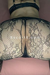 Sky - La Defense Escorts