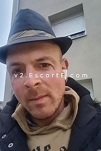 Kristofer - Escort Boy Tours