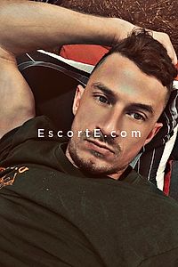 vagabond97150 - Saint Tropez Boy Escorts