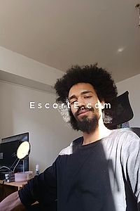 valentin18500 - Escort Boy Bourges