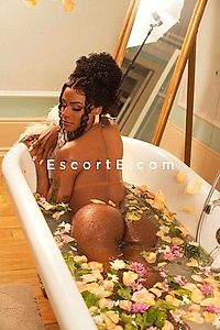 Rhaillany - Escort Trans Nice