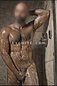 Hakim - Arras Boy Escorts