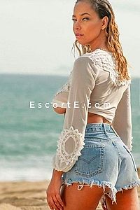 Carla - Escort Girl Saint Tropez