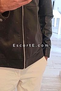 Aigle33 - Les Sables-d'Olonne Boy Escorts