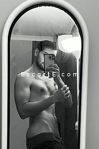 Antoin - Nimes Boy Escorts