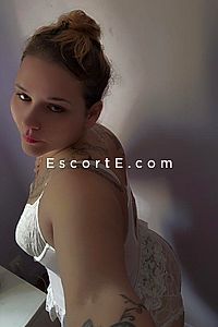 Caméliableu - Vernon Escorts