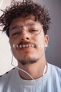 Dylan71 - Le Creusot Boy Escorts