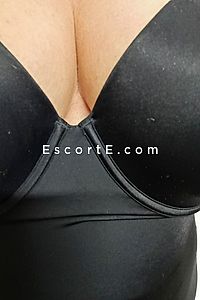 Gwen - Escort Girl Roanne