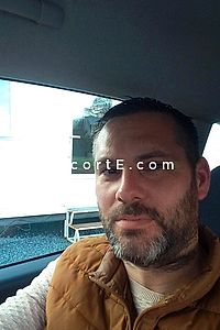 Adri44 - Escort Boy Nantes