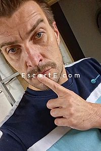 Laulau - Lille Boy Escorts