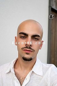 Joli Garçon - Escort Boy Roanne