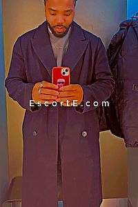 Apike - Escort Boy Troyes