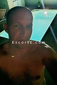 Eric - Escort Boy Avignon