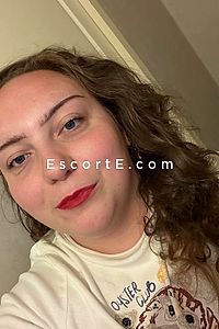 Lauryne - Escort Girl Lens