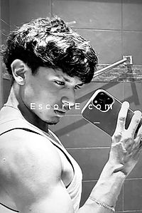 Lucas - Escort Boy Neuilly-sur-Seine